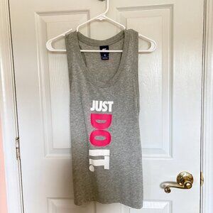 💪 Nike “Just Do It” Graphic Tank Top | Size M